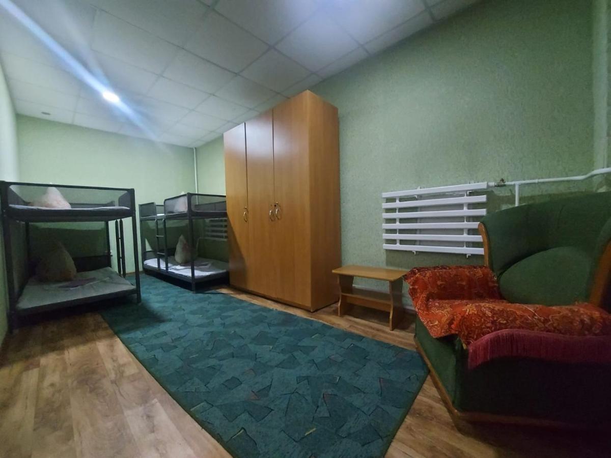 Мини-Отель "Алатау",Хостел Pavlodar Exterior foto