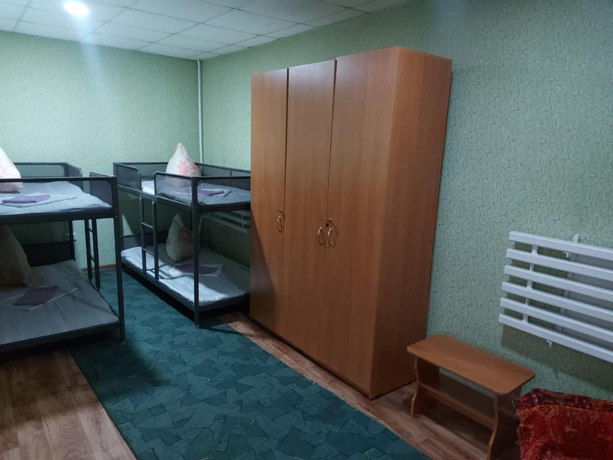 Мини-Отель "Алатау",Хостел Pavlodar Exterior foto